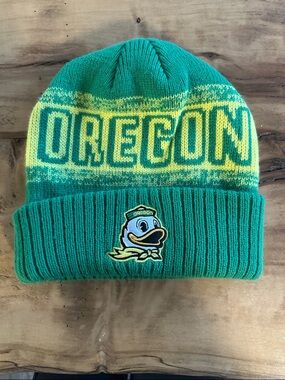 Oregon Ducks Green & Yellow Knit Beanie with Duck Logo